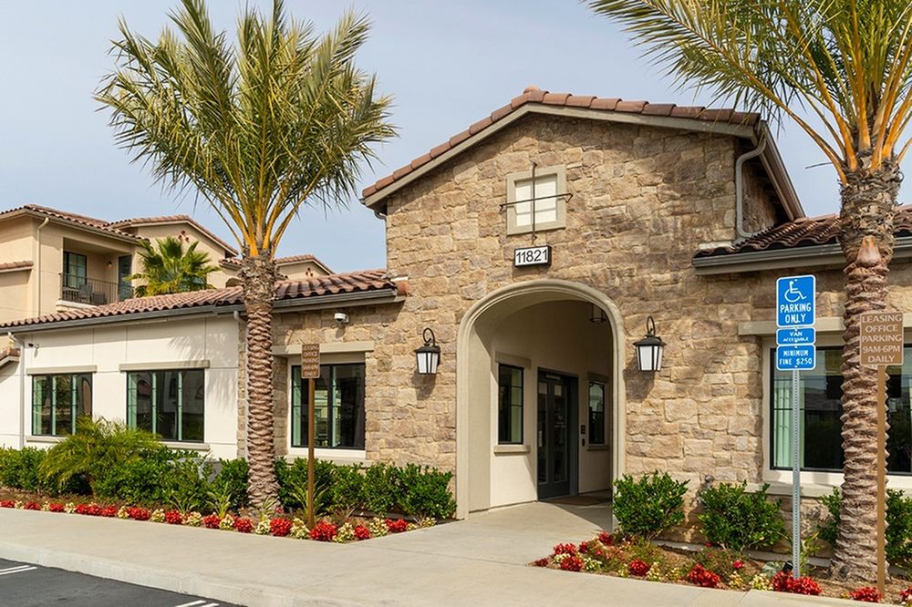 ALTURA AT THE GROVES Updated September 2024 44 Photos & 16 Reviews