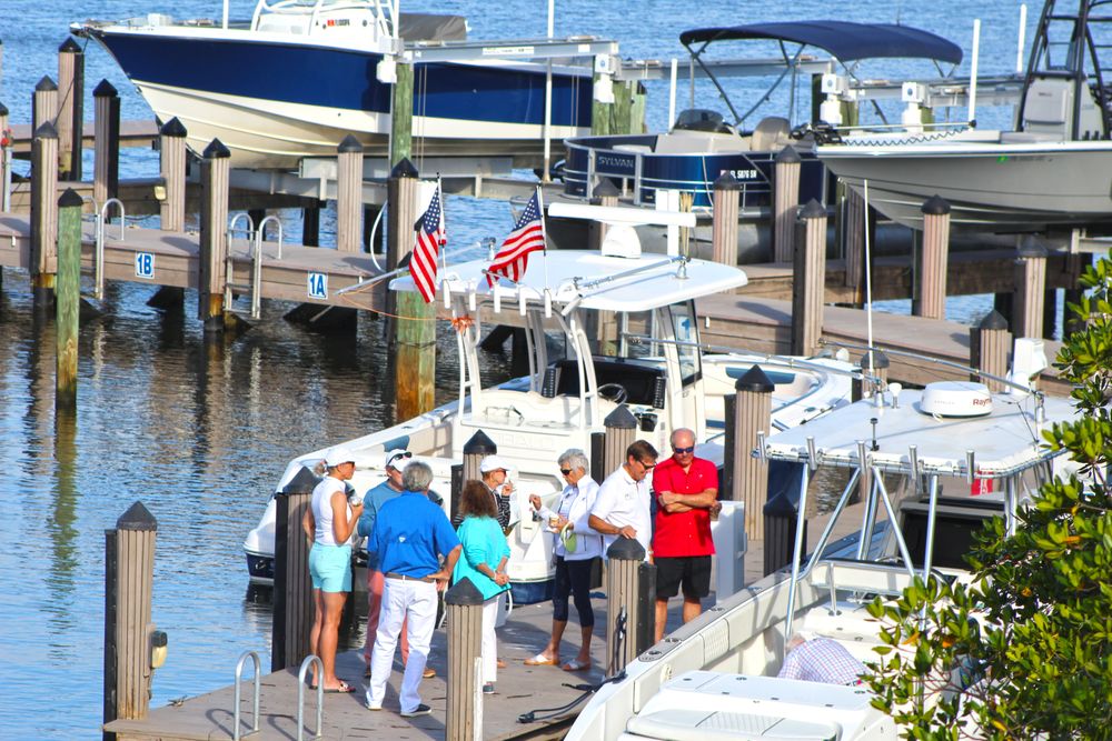 THE MOORINGS YACHT & COUNTRY CLUB Updated October 2024 49 Photos 100 Harbour Dr, Vero