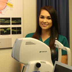 Bayside Eye Center - Amber - Opt Tech