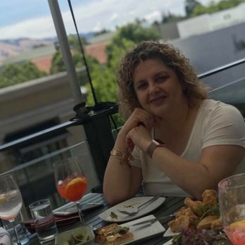 Rooftop - The view at Rooftop is so amazing. They have lots of shade which is nice and the seating is comfortable. I'll definitely be back. - New American Near Me - Walnut Creek, California