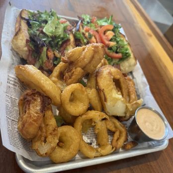 MainStage Brewing - BLT melt and onion rings - all terrific - onion rings had excellent sauce! - Breweries Near Me - Lyons, Colorado