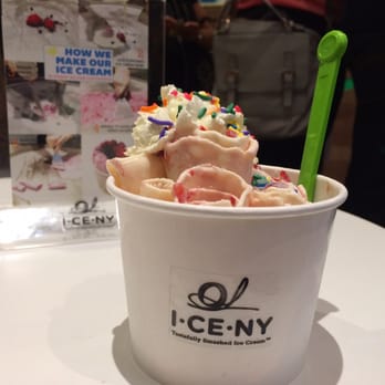 I CE NY - Yummy vanilla, sprinkles, strawberry and condensed milk! - Desserts Near Me - New York, New York I CE NY - Yummy vanilla, sprinkles, strawberry and condensed milk! - Desserts Near Me - New York, New York