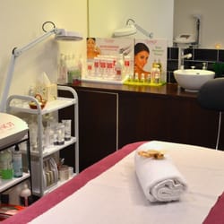 Quan Spa - Facials