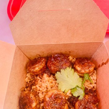 Sweet Yams - Delectable Garlic Shrimp with Brown Rice - Gluten-Free Near Me - San Antonio, Texas