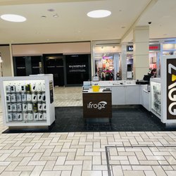 Zagg Phone Repair - Store Interior of ZAGG Tysons Corner VA
