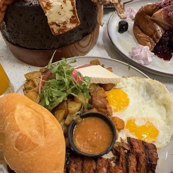 Almuerzo Café - Breakfast & Brunch Near Me - Tustin, California Almuerzo Café - Breakfast & Brunch Near Me - Tustin, California