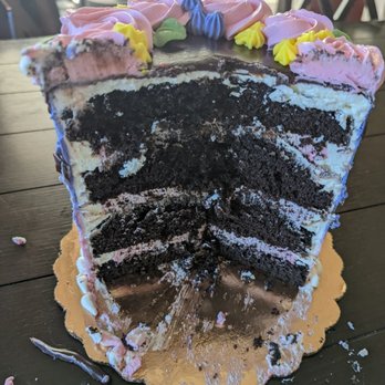 Celebrity Cake Studio - Desserts Near Me - Tacoma, Washington Celebrity Cake Studio - Desserts Near Me - Tacoma, Washington