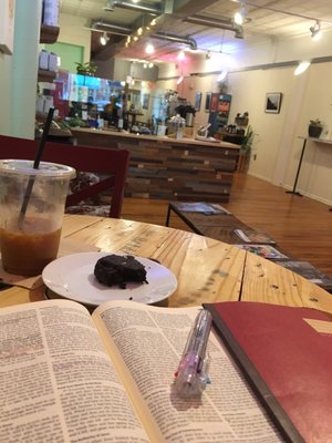 Lit Coffee Roastery & Bakeshop by null