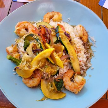 Hook'd USVI - Shrimp stir fry - New American Near Me - Red Hook, Virgin Islands