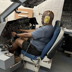 Flight deck of an L10-11