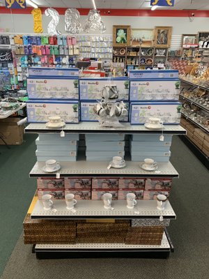 Heights Kitchenware by null