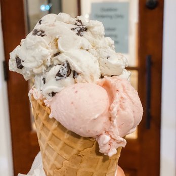 Cal's Creamery - Mint Chocolate chips & strawberry waffle cone - Ice Cream & Frozen Yogurt Near Me - Reading, Massachusetts
