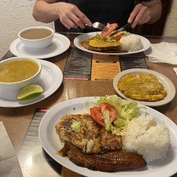 El Porton de la Flaca - Lunch Menu Chicken Breast Special - Latin American Near Me - Miami, Florida El Porton de la Flaca - Lunch Menu Chicken Breast Special - Latin American Near Me - Miami, Florida