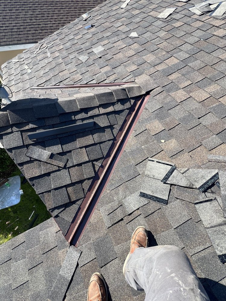 Slide of A’s Roofing