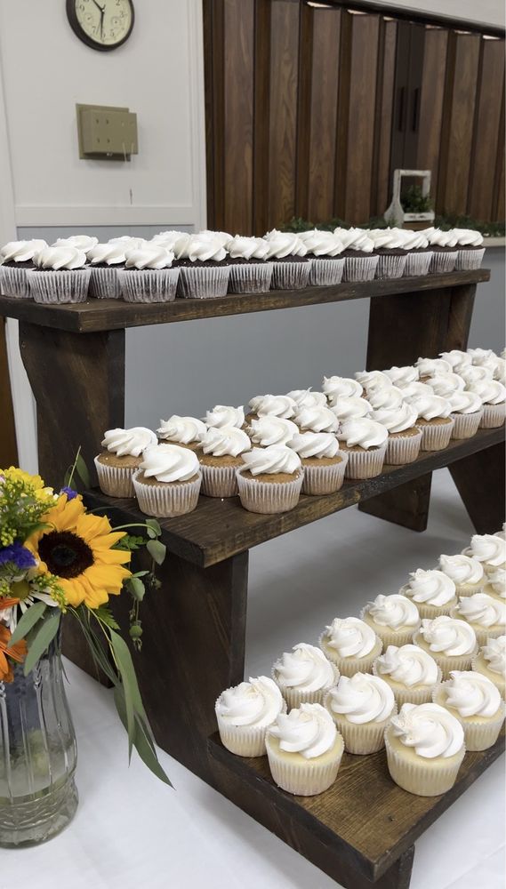 The Rustic Baker Logo