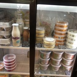 Ruby's Market - Oh hey eggs & hummus