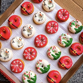Top Donut - Christmas doughnut decoration - Donuts Near Me - Granada Hills, California Top Donut - Christmas doughnut decoration - Donuts Near Me - Granada Hills, California