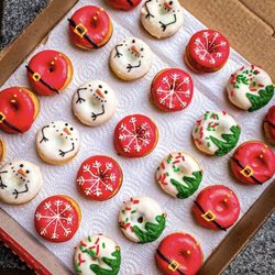 Top Donut - Christmas doughnut decoration