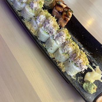Moshi Moshi - Biscayne Blvd - Sushi Bars Near Me - Miami, Florida