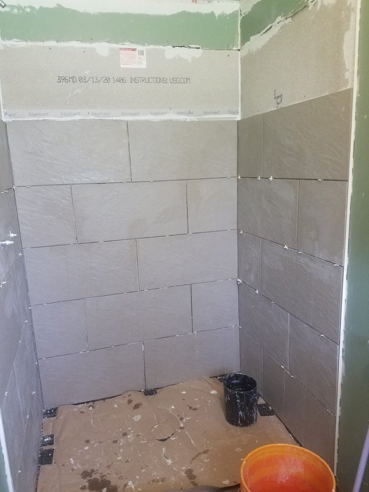 Slide of Montenegro Construction