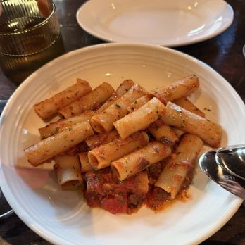 Piccolo Morini - Amatricana - Italian Near Me - New York, New York Piccolo Morini - Amatricana - Italian Near Me - New York, New York