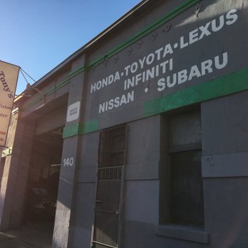 Tony's Collision Center - Front entrance. Enter through here and the office is on the right. - Body Shops Near Me - San Francisco, California