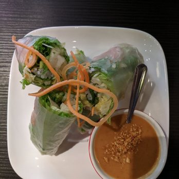Chai Thai Noodles Berkeley - Fresh rolls with shrimp - Thai Near Me - Berkeley, California
