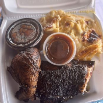 Smokin Coles BBQ - Jerk Chicken nice flavor right spice - Food Delivery Services Near Me