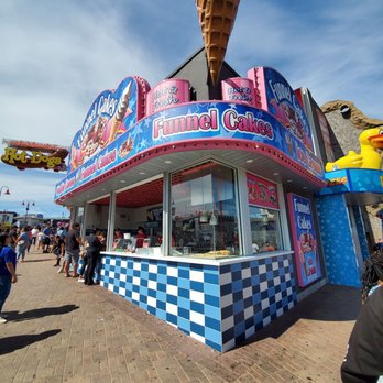 Clifton Hill Niagara Falls - Amusement Parks Near Me - Niagara Falls, Ontario Clifton Hill Niagara Falls - Amusement Parks Near Me - Niagara Falls, Ontario