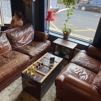 Church St Pub - Feels like home - Pubs Near Me - Verdun, Quebec