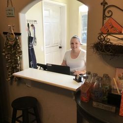 JT Auto Glass - Our professional and friendly staff is ready to help you!