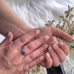 Vanity - My nails by Cynthia at Vanity