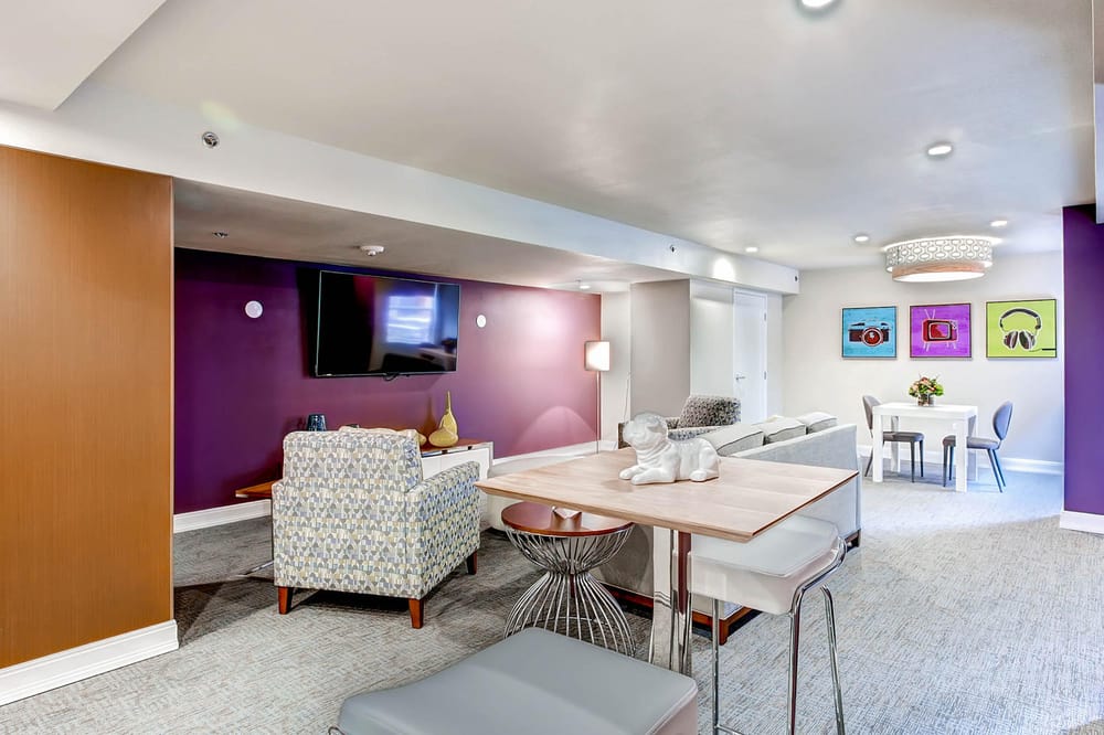 AVENUE 8 AT MAYFAIR Updated August 2024 39 Photos 5701 E 8th Ave