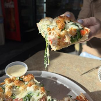 Mama T's Pizzeria - Build your own pizza GF - Pizza Near Me - Hawthorne, New Jersey Mama T's Pizzeria - Build your own pizza GF - Pizza Near Me - Hawthorne, New Jersey