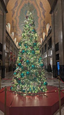 Fisher Building by null