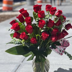 Valencia Flowers - Say it with flowers
