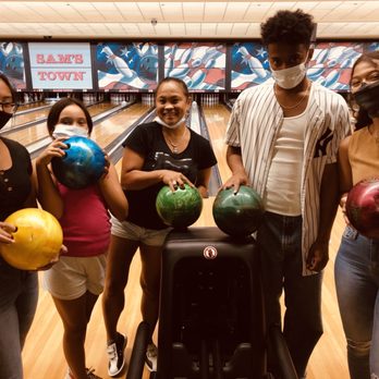 Sam's Town Bowling - Bowling Near Me - Las Vegas, Nevada