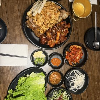 Hanyang Jokbal - Half half ( garlic and spicy) - Korean Near Me - Mississauga, Ontario Hanyang Jokbal - Half half ( garlic and spicy) - Korean Near Me - Mississauga, Ontario
