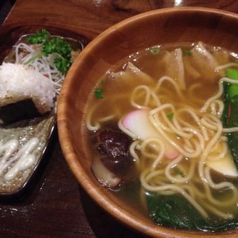 Hailan Korean Restaurant - ダブリンのDame Street にある日本料理店でラーメンとおにぎりを食べた... 美味しかった！長い間和食を食べていない！  日本の本物に似てるでしょう？^o^ - Korean Near Me - Dublin, D