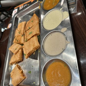Desilicious Cafe - Szechuan Cheese Dosa - Indian Near Me - Austin, Texas