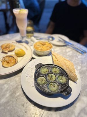 Brasserie Mon Chou Chou by null