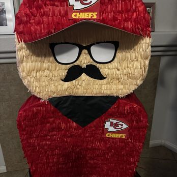 La Placita Party Time - kansas chiefs pinata - Party Supplies Near Me - Coachella, California La Placita Party Time - kansas chiefs pinata - Party Supplies Near Me - Coachella, California