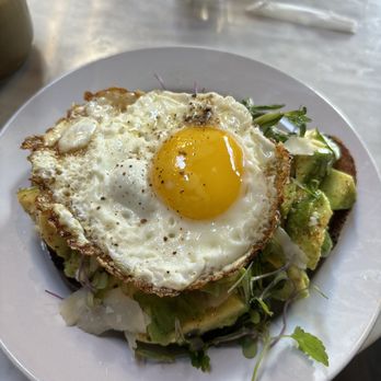 Zinqué - avocado toast - French Near Me - Malibu, California