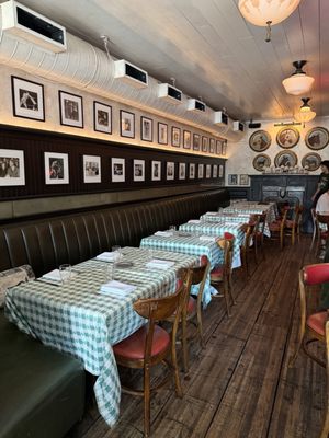 Little Jack's Tavern by null