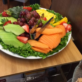 Douglas K Catering - Fruit platter - Caterers Near Me - North Lauderdale, Florida Douglas K Catering - Fruit platter - Caterers Near Me - North Lauderdale, Florida