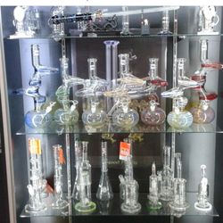 Madison Smoke Shop - Nice selection!!