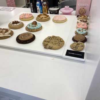Crumbl - Michigan Ave - Bakeries Near Me - Chicago, Illinois Crumbl - Michigan Ave - Bakeries Near Me - Chicago, Illinois