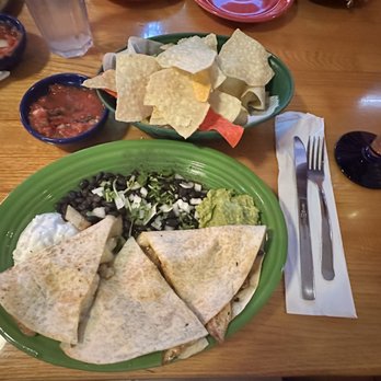 Carmelitas - Fajita quesadilla with grilled chicken...make sure to add some of that delicious salsa when eating also - Mexican Near Me - New Port Richey, Florida Carmelitas - Fajita quesadilla with grilled chicken...make sure to add some of that delicious salsa when eating also - Mexican Near Me - New Port Richey, Florida