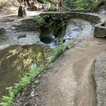 Hocking Hills State Park - Old Man's cave - Hiking Near Me - Logan, Ohio