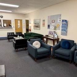 LifeBack Behavioral Health - Our cozy waiting area in the NJ office.